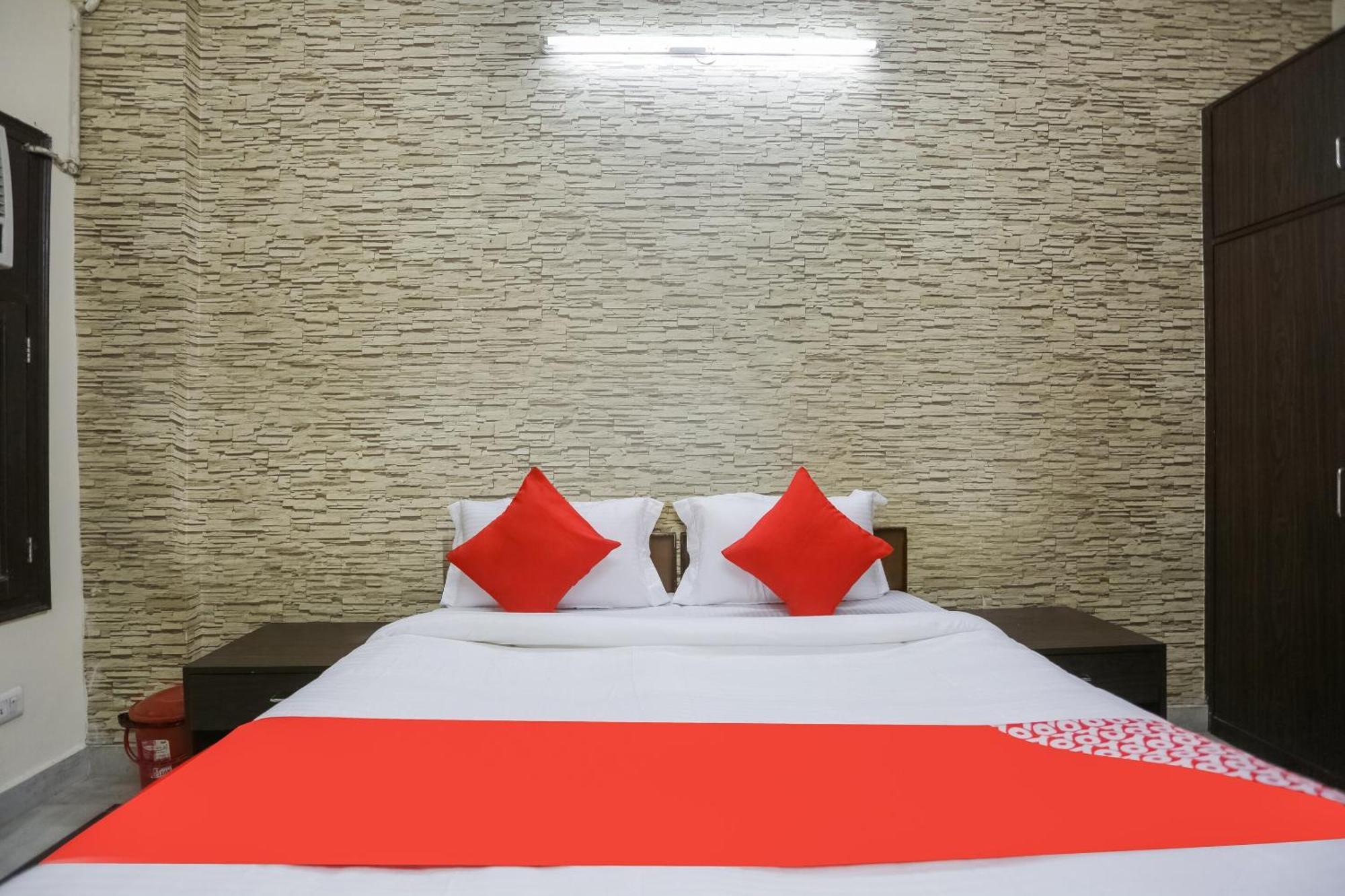 Hotel O Green High Нью-Дели Экстерьер фото