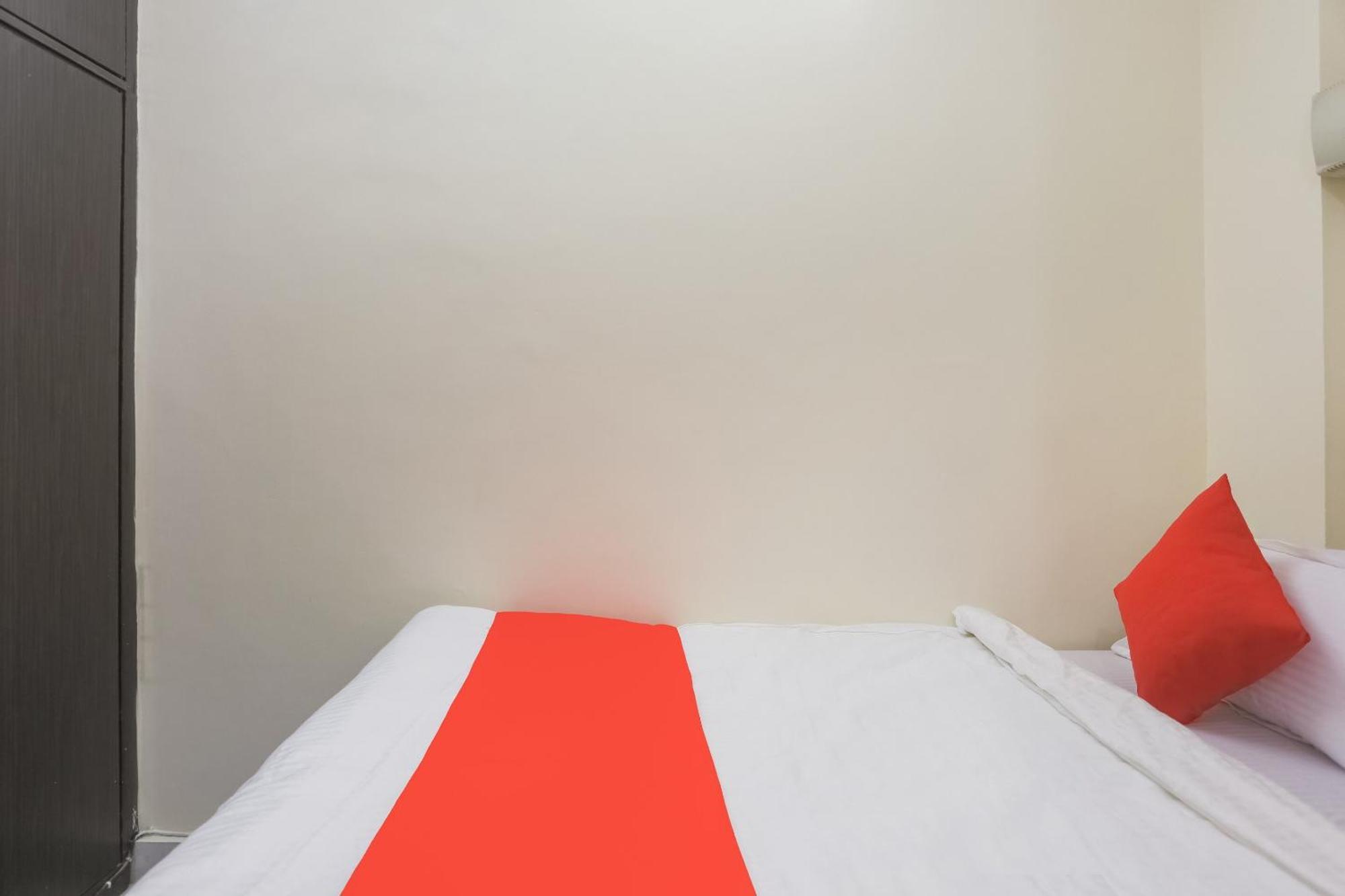 Hotel O Green High Нью-Дели Экстерьер фото